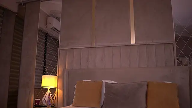 BlairSanders online show from 11/17/25, 06:56