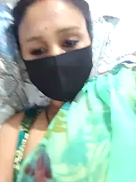 Snapshot of Archna-ji chatting on 03/01/25, 08:23 Archna-ji online show from 03/01/25, 08:23