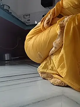 Snapshot of Archna-ji chatting on 09/14/25, 03:51 Archna-ji online show from 09/14/25, 03:51