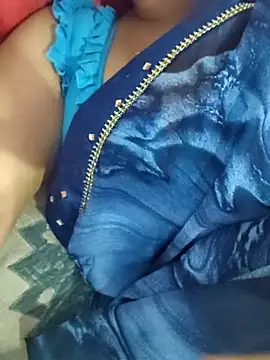 Snapshot of Archna-ji chatting on 09/21/25, 05:40 Archna-ji online show from 09/21/25, 05:40