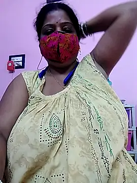 Snapshot of Kayra_34 chatting on 10/06/25, 03:29 Kayra 34 online show from 10/06/25, 03:29