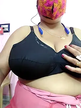 Snapshot of Kayra_34 chatting on 09/16/25, 04:02 Kayra 34 online show from 09/16/25, 04:02