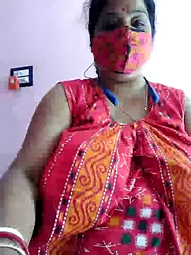 Snapshot of Kayra_34 chatting on 10/15/25, 06:44 Kayra 34 online show from 10/15/25, 06:44