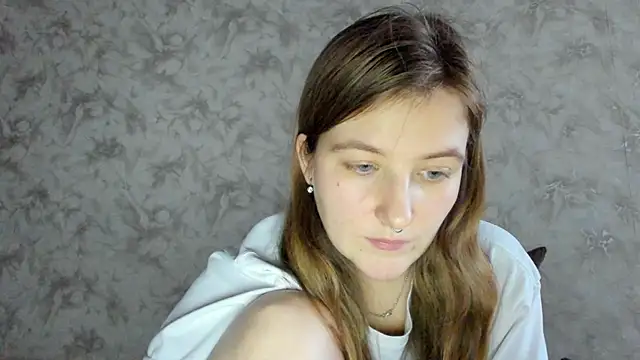 Snapshot of avorylas chatting on 11/26/25, 08:14 avorylas online show from 11/26/25, 08:14