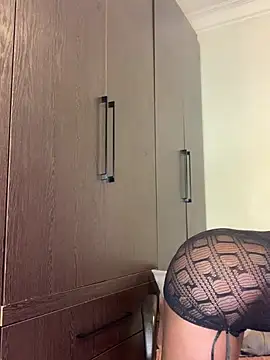 VeryGoodBadGirl1 online show from 07/16/26, 02:58