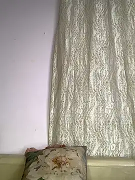 VeryGoodBadGirl1 online show from 06/25/26, 05:12