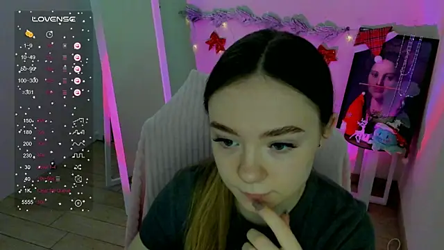 Florence meow online show from 12/29/24, 10:45