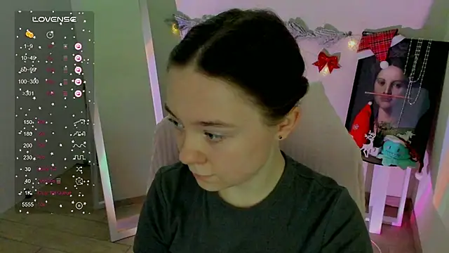 Florence meow online show from 12/20/24, 09:21