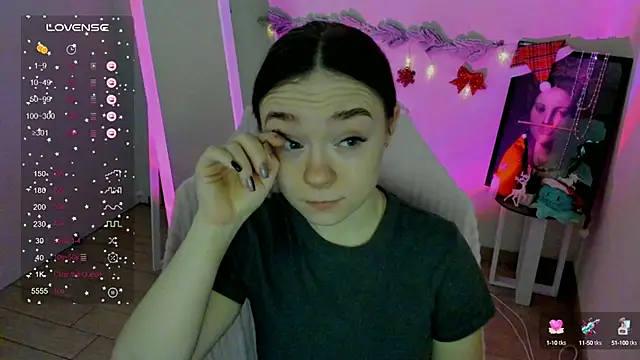 Florence meow online show from 12/29/24, 07:28