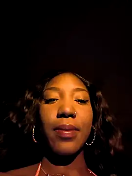 lilit kyteler online show from 04/23/26, 02:29
