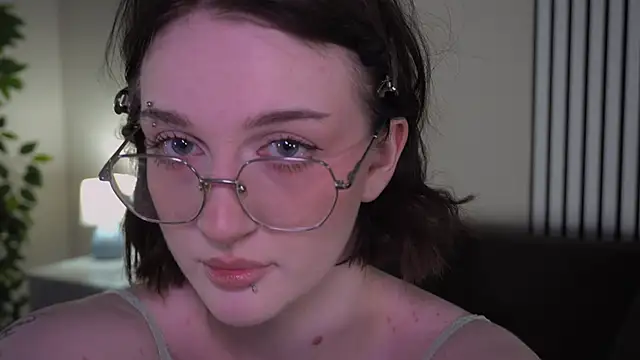 ELLIEJAY online show from 11/29/25, 05:29