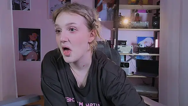 ELLIEJAY online show from 02/12/26, 06:24