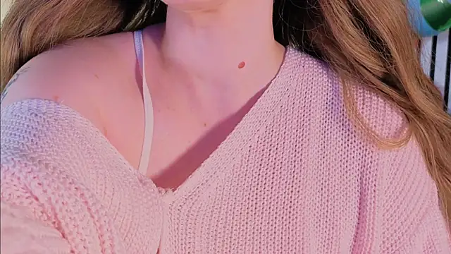 ELLIEJAY online show from 12/04/25, 05:39