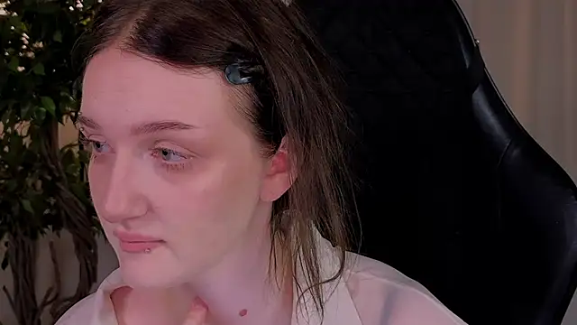 ELLIEJAY online show from 11/23/25, 05:17