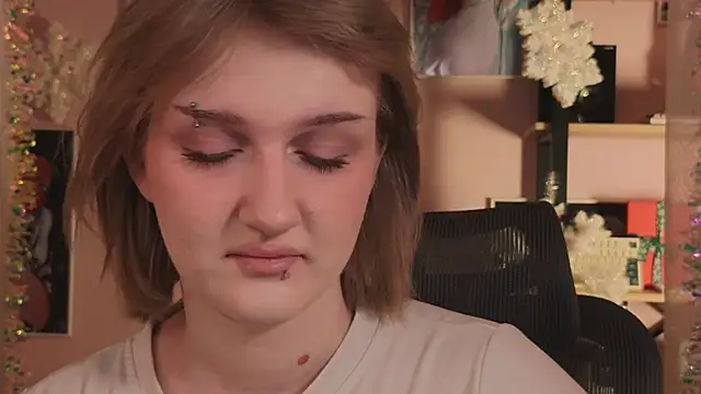 ELLIEJAY online show from 01/15/26, 05:22