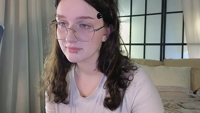 ELLIEJAY online show from 11/14/25, 05:33