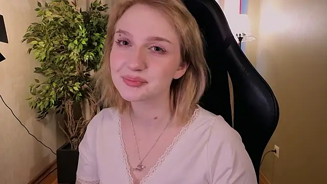 ELLIEJAY online show from 03/08/26, 05:11