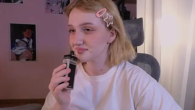 ELLIEJAY online show from 02/03/26, 06:40