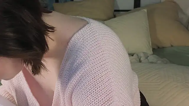 ELLIEJAY online show from 11/28/25, 05:18