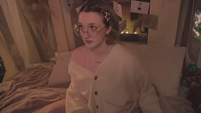 ELLIEJAY online show from 12/23/25, 05:18