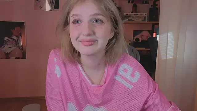 ELLIEJAY online show from 03/29/26, 05:20