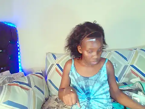 Snapshot of dinnykrazx chatting on 11/11/25, 05:52 dinnykrazx online show from 11/11/25, 05:52