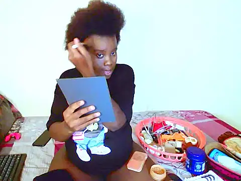 Snapshot of dinnykrazx chatting on 01/23/25, 06:03 dinnykrazx online show from 01/23/25, 06:03