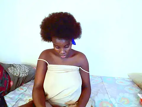 Snapshot of dinnykrazx chatting on 01/28/25, 12:00 dinnykrazx online show from 01/28/25, 12:00