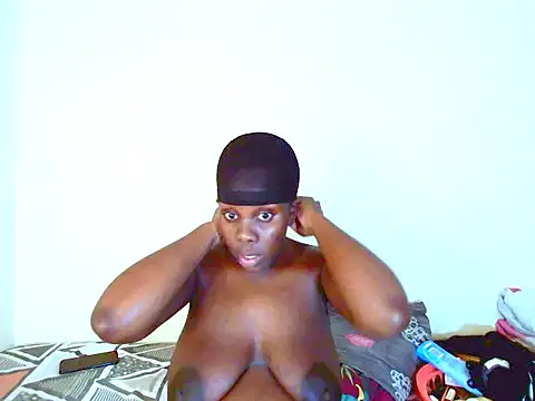 Snapshot of dinnykrazx chatting on 01/29/25, 03:47 dinnykrazx online show from 01/29/25, 03:47