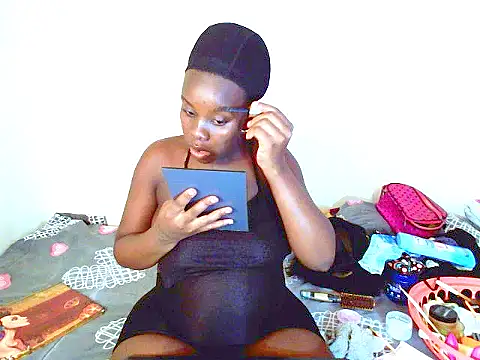 Snapshot of dinnykrazx chatting on 01/30/25, 06:46 dinnykrazx online show from 01/30/25, 06:46