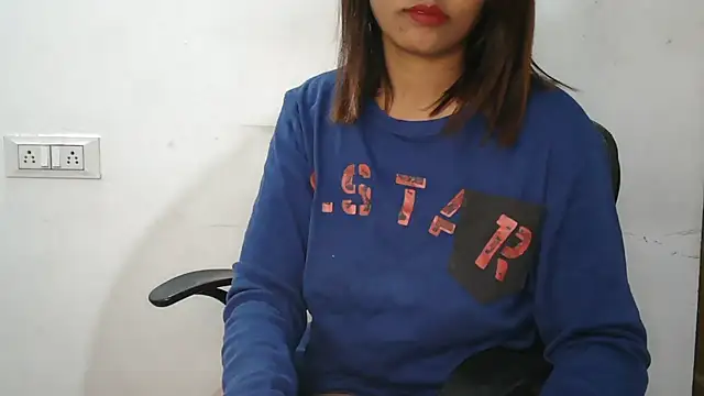 Suzie darling online show from 02/09/25, 12:19