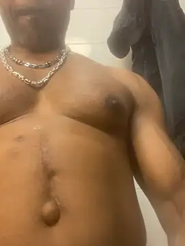 Elrubiolargo online show from 02/04/25, 06:06