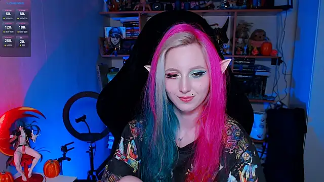 Snapshot of ohclementine chatting on 12/05/24, 10:28 ohclementine online show from 12/05/24, 10:28