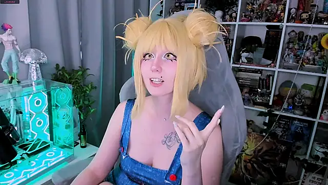 Snapshot of ohclementine chatting on 05/30/26, 02:44 ohclementine online show from 05/30/26, 02:44