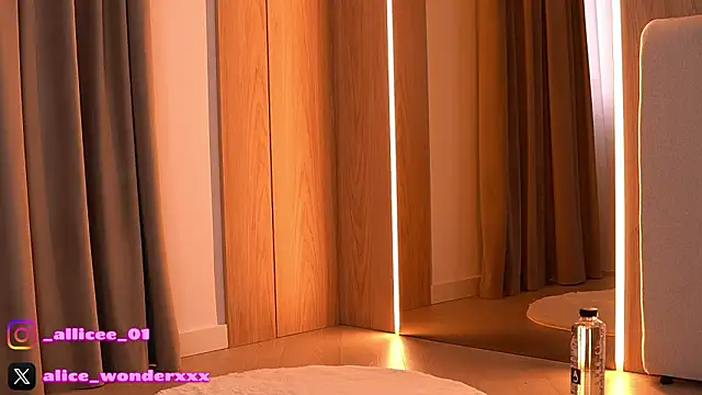 VanessaSimon online show from 03/15/26, 06:20