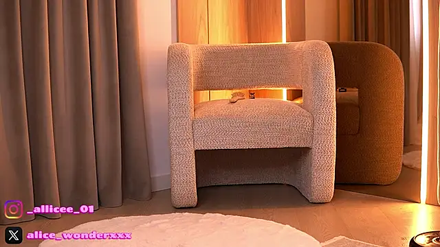 VanessaSimon online show from 03/22/26, 06:15