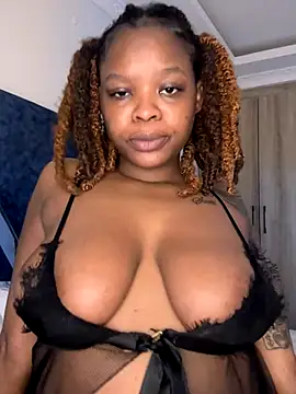 SexxyLunar online show from 12/01/25, 12:11