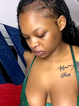 SexxyLunar online show from 10/27/25, 02:01