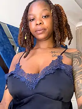 SexxyLunar online show from 11/21/25, 05:28