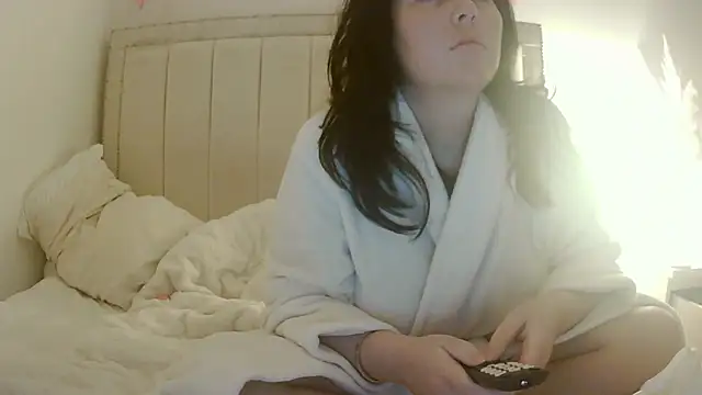 magical mia online show from 11/19/25, 10:04