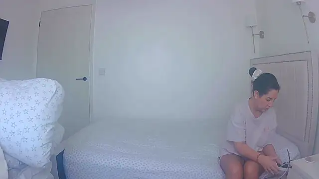 magical mia online show from 04/14/26, 10:09