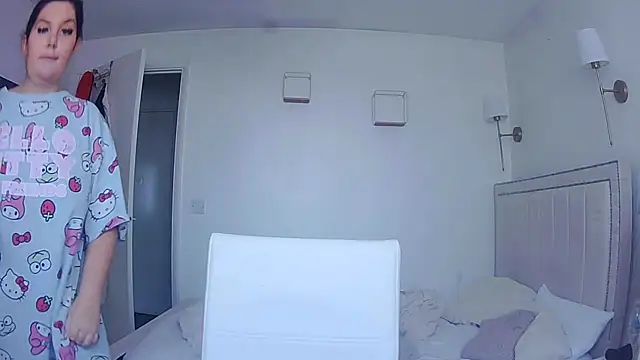 magical mia online show from 09/29/25, 08:43