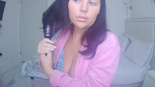 magical mia online show from 03/25/26, 12:15