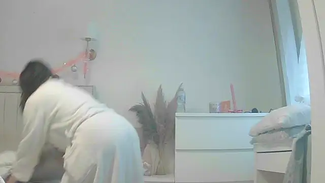 magical mia online show from 12/23/25, 10:03