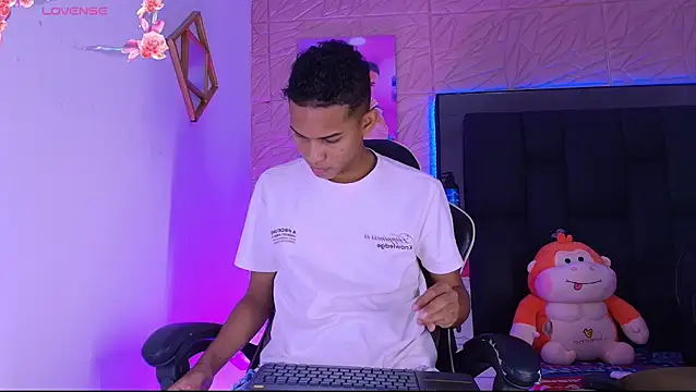 dilan alfonzo online show from 06/11/26, 03:42