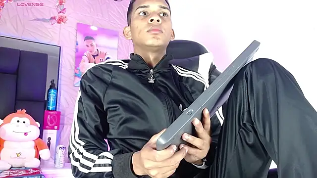 dilan alfonzo online show from 04/15/26, 04:29