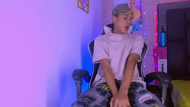 dilan alfonzo online show from 11/07/25, 07:40