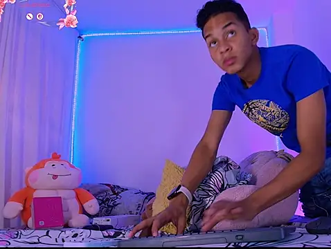 dilan alfonzo online show from 06/25/26, 04:45