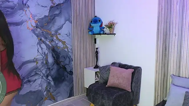 LissaWiild online show from 12/17/25, 08:14