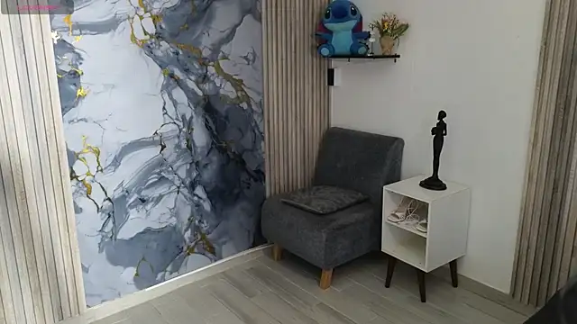 LissaWiild online show from 11/10/25, 08:14